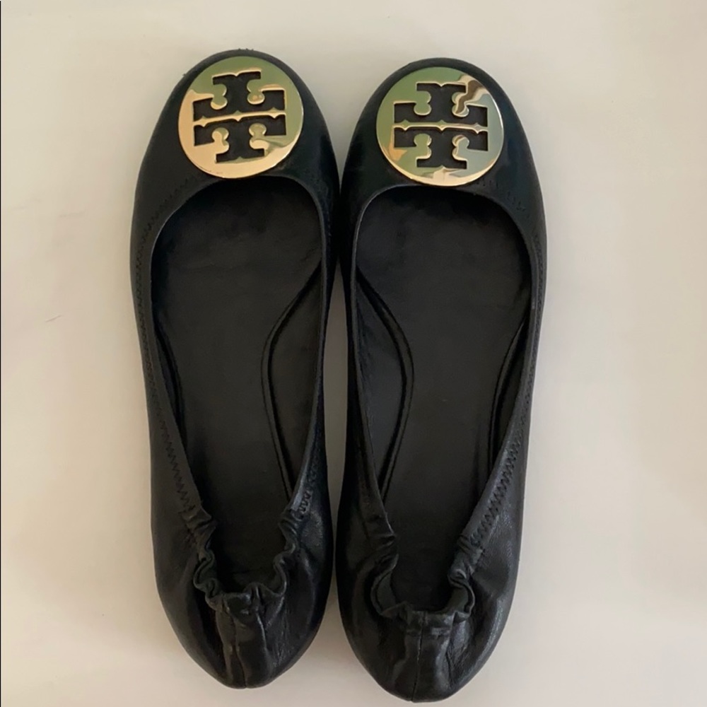 Tory Burch black logo flats
